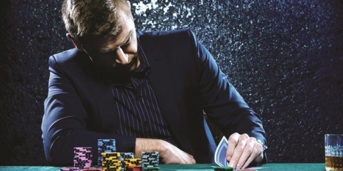 Kỹ năng cần có của người chơi poker chuyên nghiệp